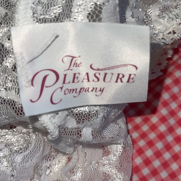 80’s Vintage Lingerie The Pleasure Company White Lace Beautiful Condition Size L - Picture 5 of 8